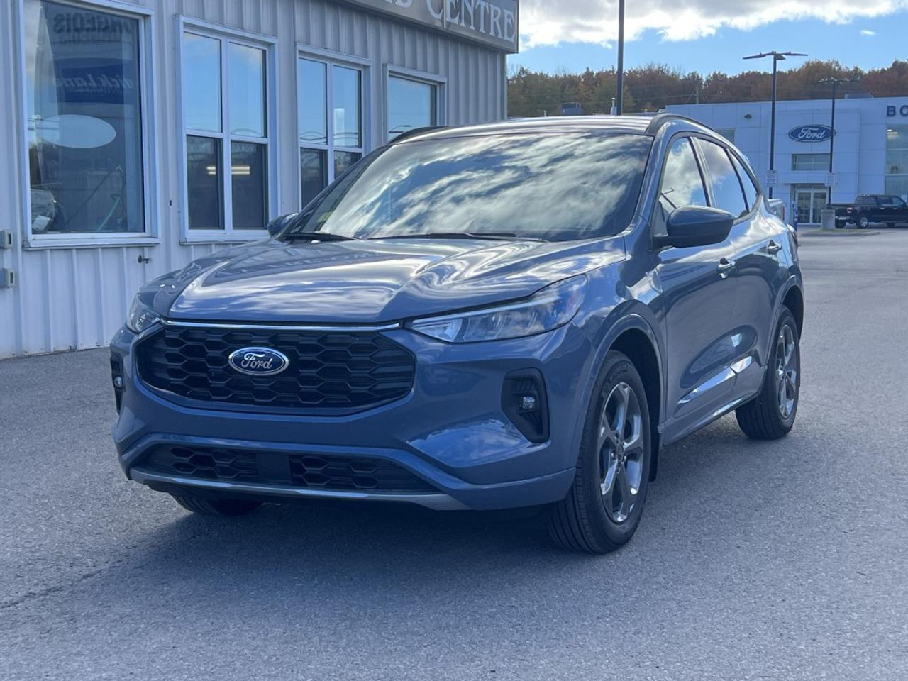 2024 Ford Escape ST-Line Select AWD Photo