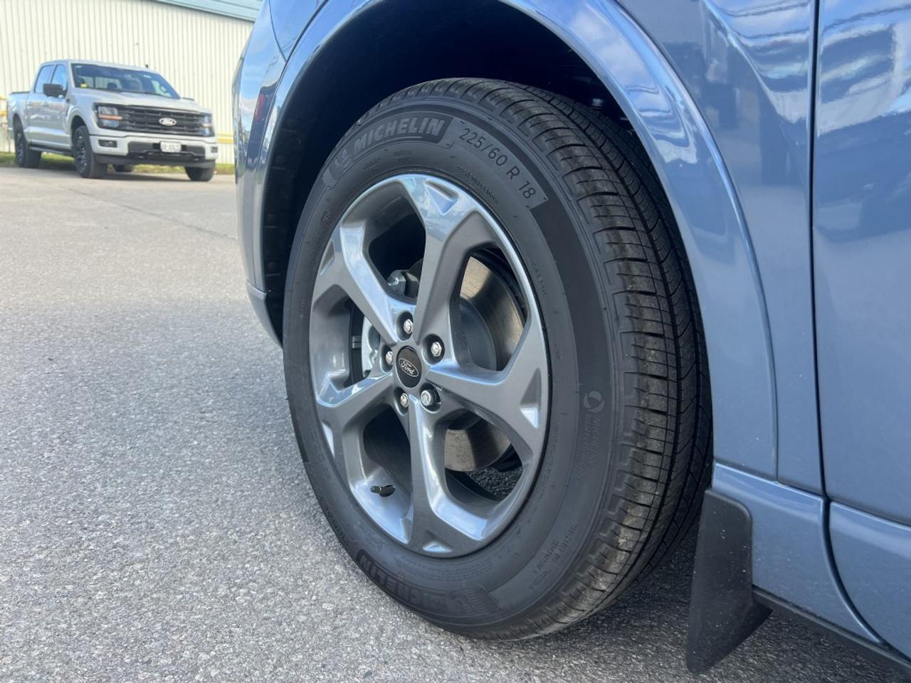 2024 Ford Escape ST-Line Select AWD Photo