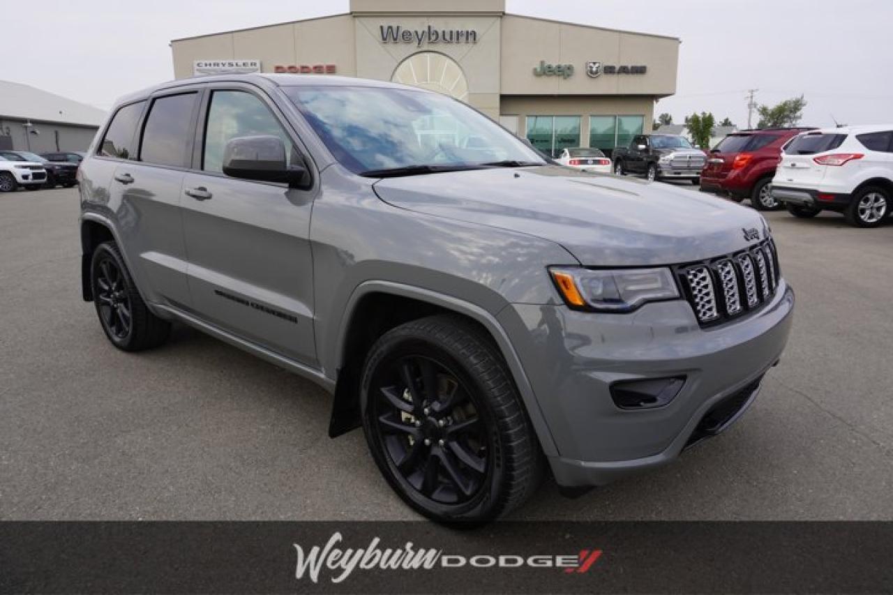 Used 2022 Jeep Grand Cherokee WK Altitude | Heated Seats/Wheel | Sunroof | Remote Start | Power Liftgate | Alpine Stereo | Tow Pkg. | for sale in Weyburn, SK