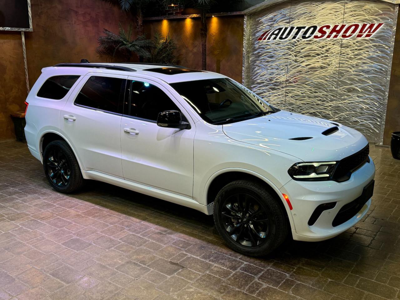 Used 2023 Dodge Durango GT PLUS!! AWD - SRT HOOD!!! CAPTAINS SEATS!!!! for sale in Winnipeg, MB