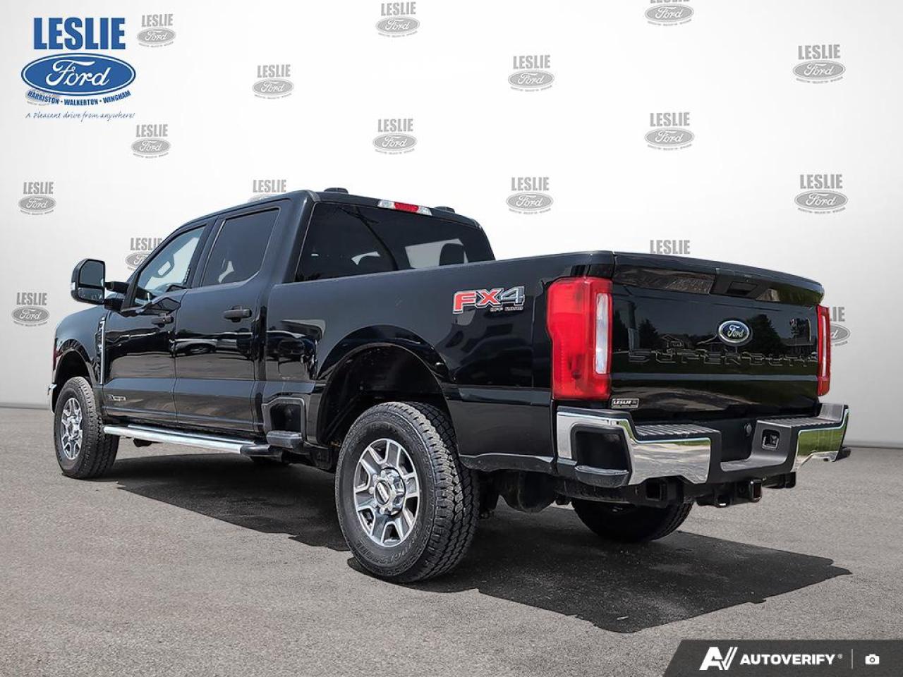2023 Ford F-250 4X4 CREW CAB PICKUP/ Photo5