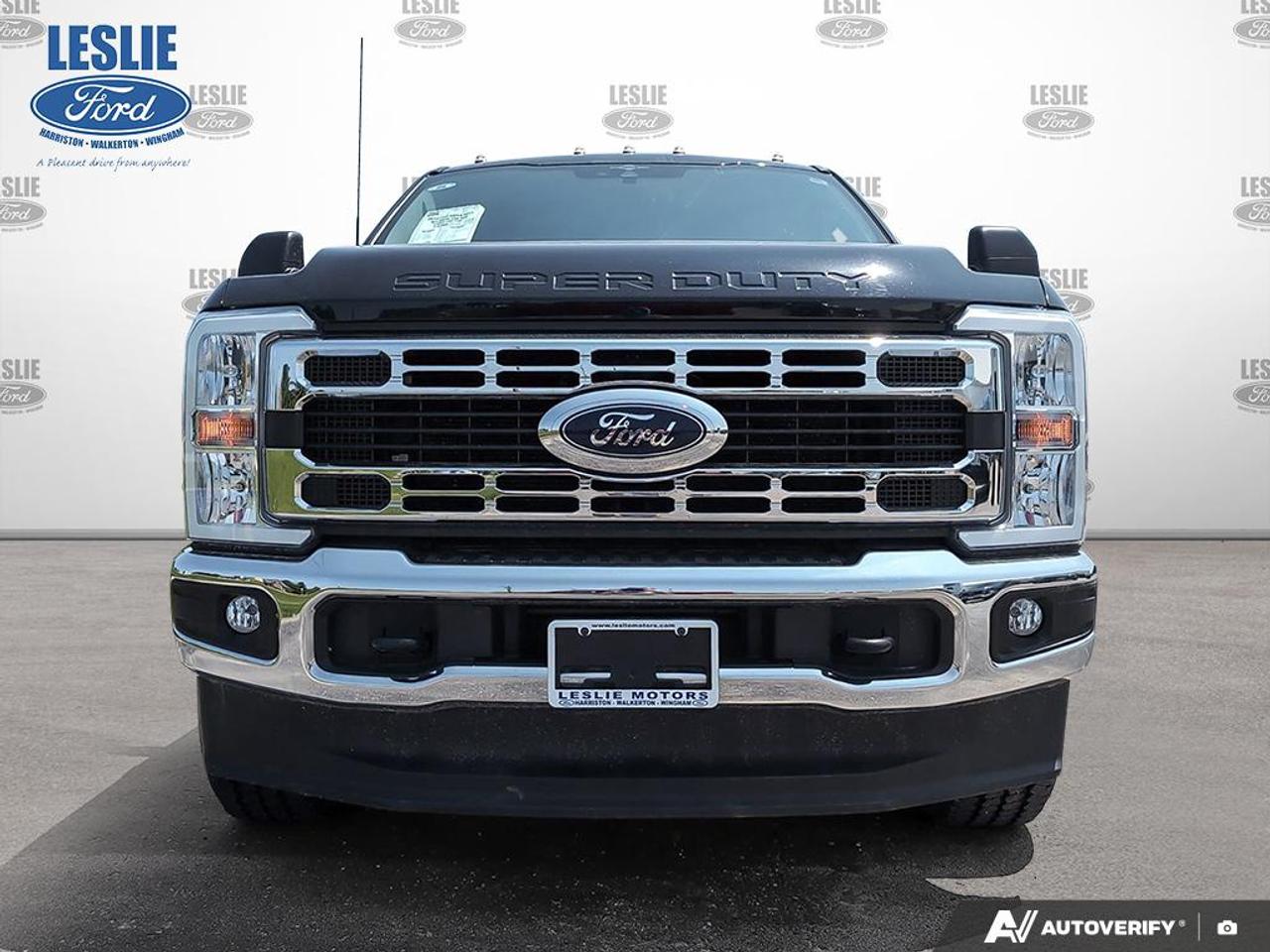 2023 Ford F-250 XLT 4WD Crew Cab 6.75' Box Photo1