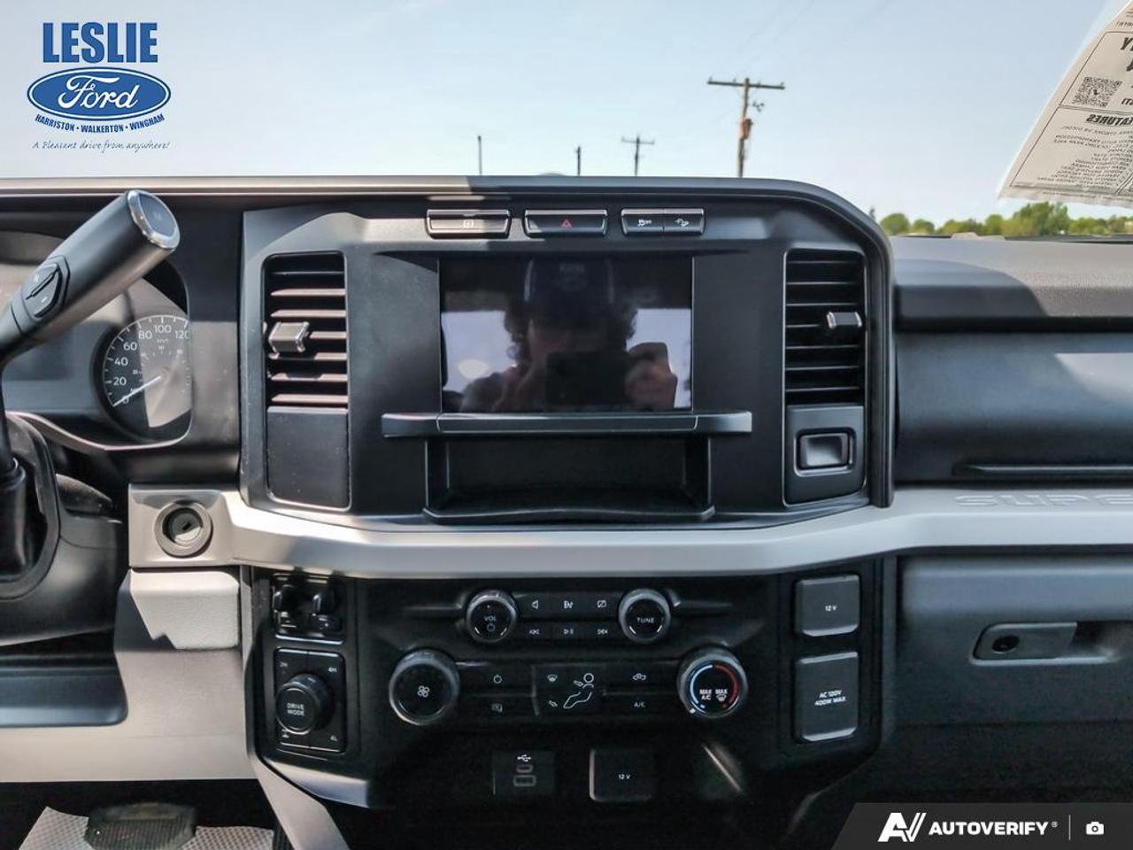 2023 Ford F-250 XLT 4WD Crew Cab 6.75' Box Photo