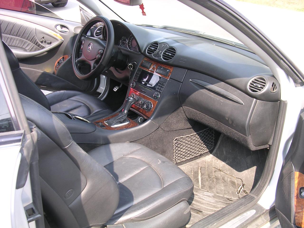 2006 Mercedes-Benz CLK CONVERTIBLE - Photo #8