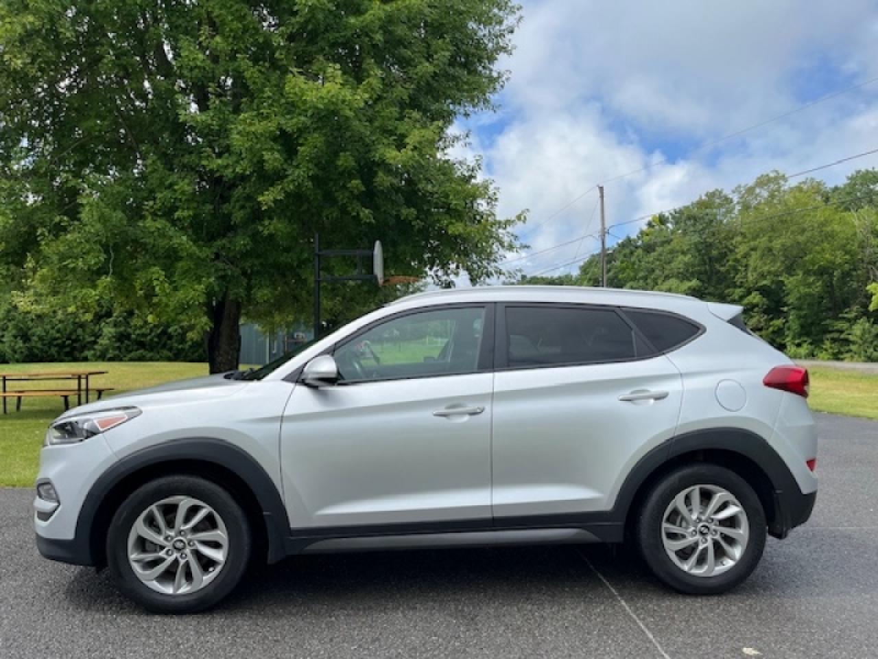 2016 Hyundai Tucson Sport - Photo #2