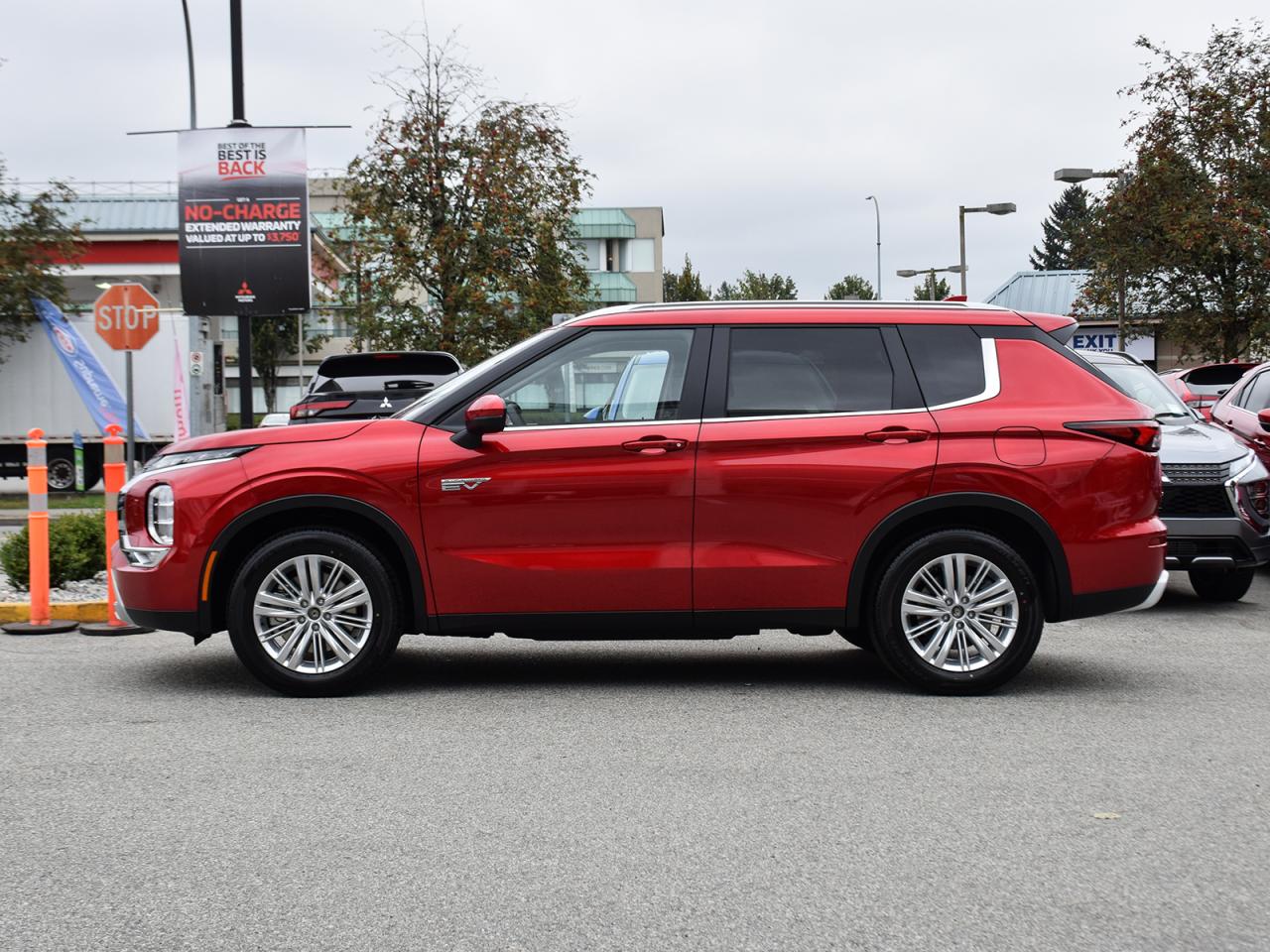 New 2025 Mitsubishi Outlander Phev SE - Heated Seats, Sunroof, Power Liftgate for sale in Coquitlam, BC