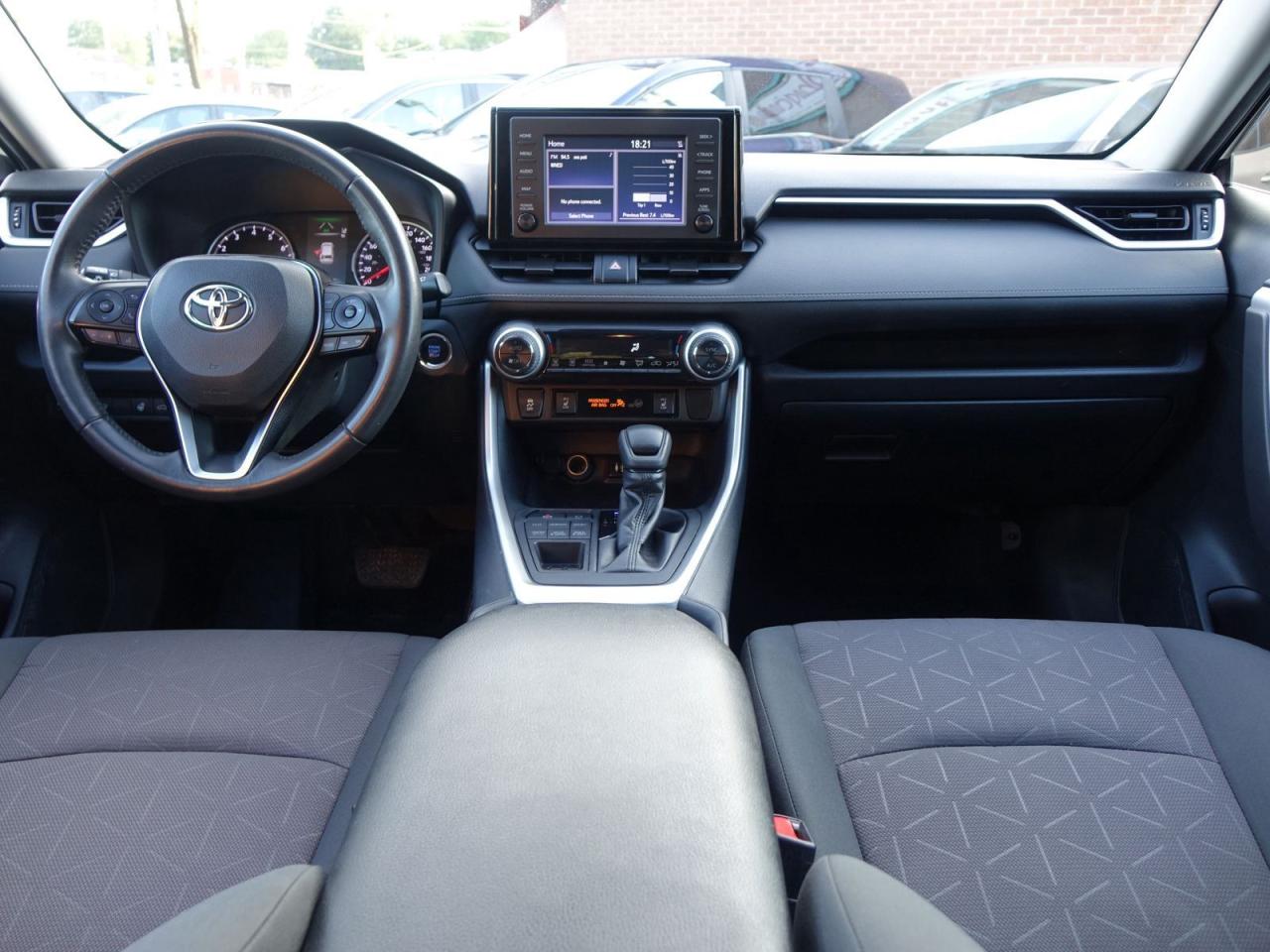 2019 Toyota RAV4 XLE AWD - Photo #13