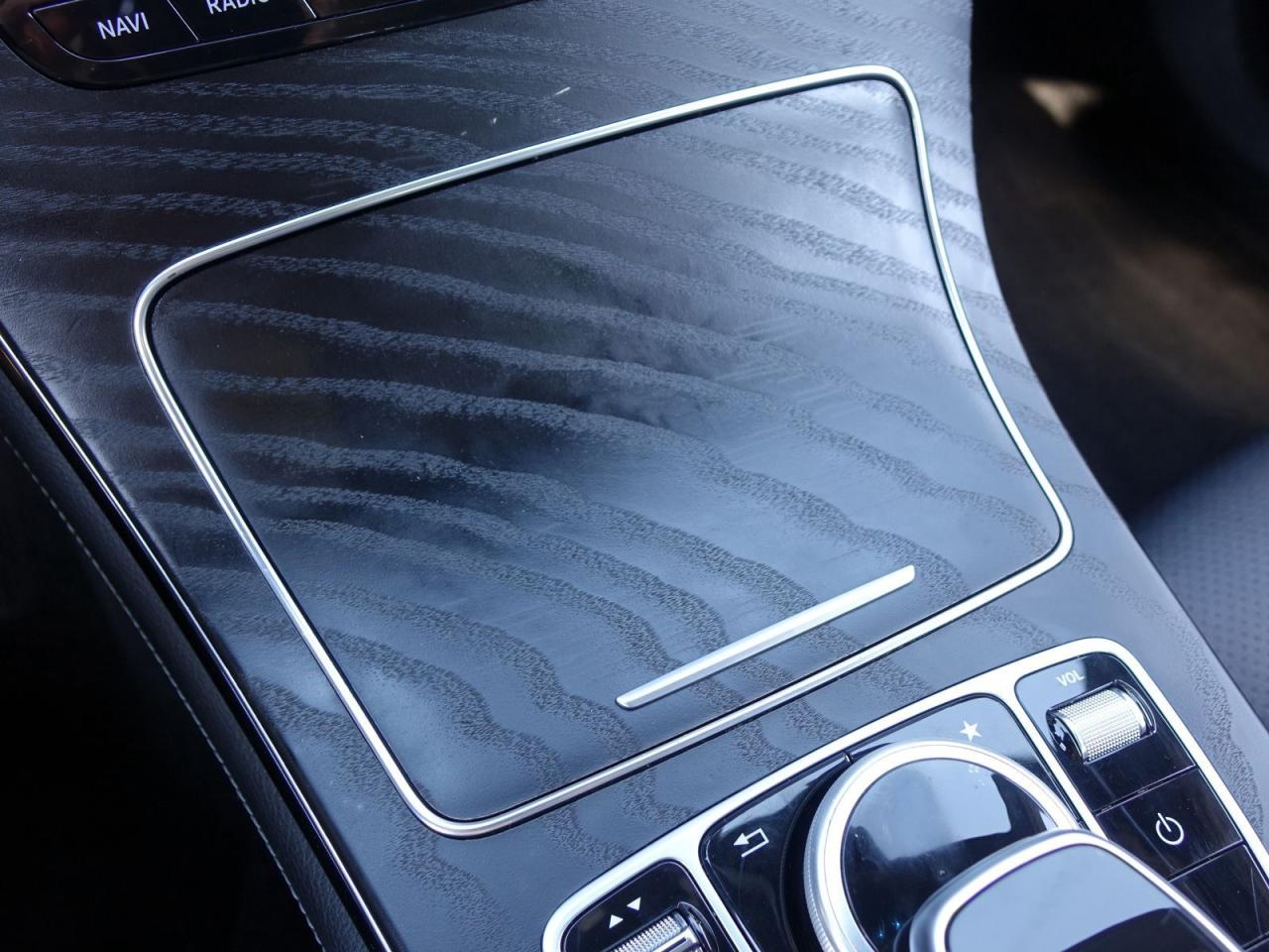 2019 Mercedes-Benz GL-Class GLC300 4MATIC - Photo #15