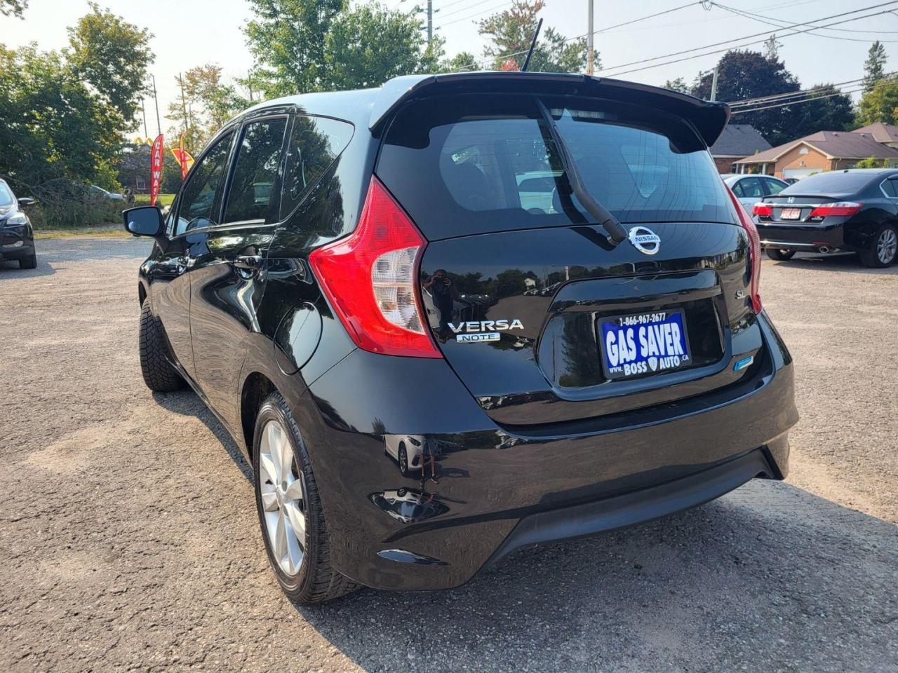 2015 Nissan Versa Note 1.6 SL Photo2