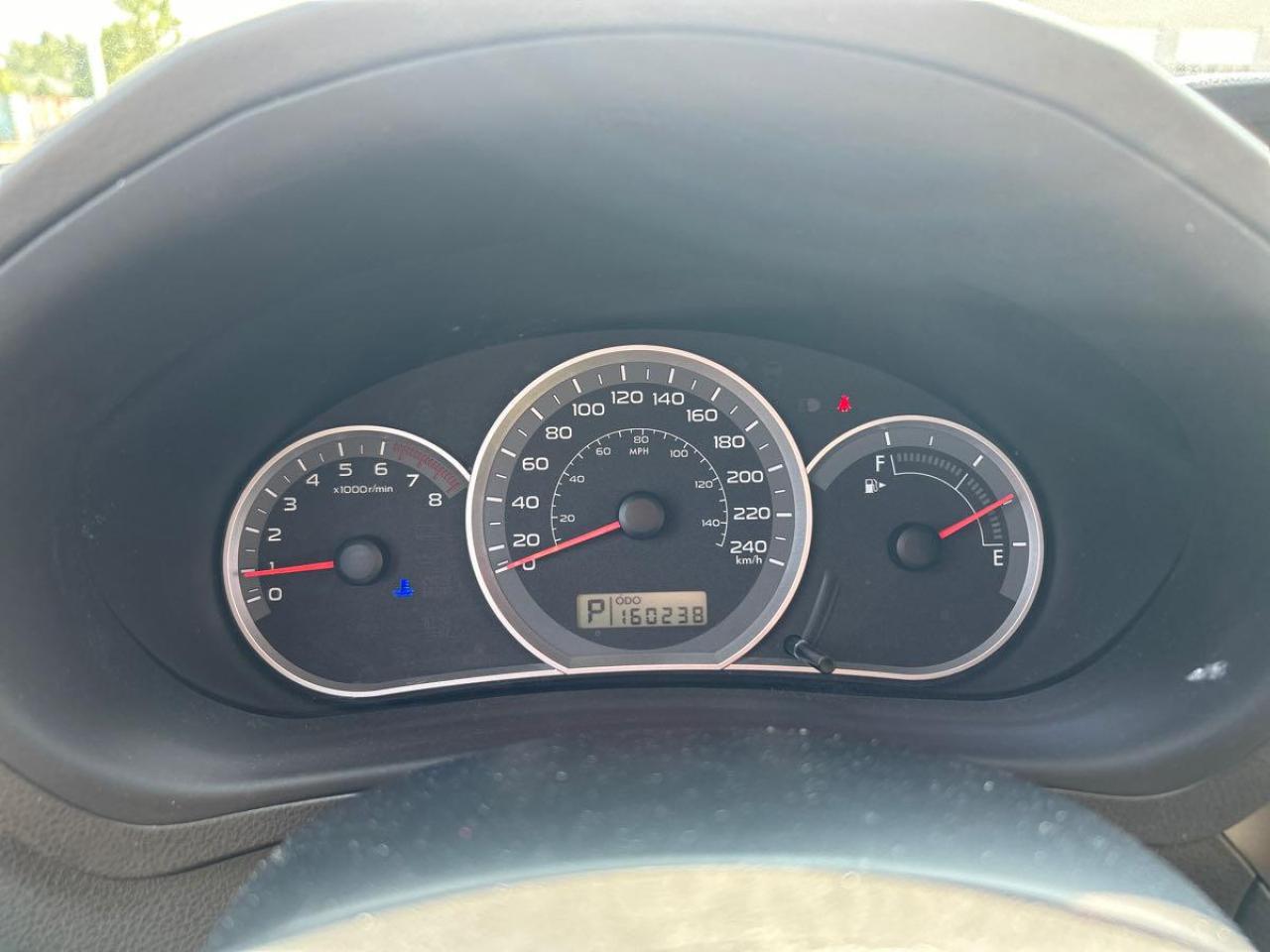 2008 Subaru Impreza 5dr HB Auto 2.5i Sport Clean CarFax Finance Avail. Photo2