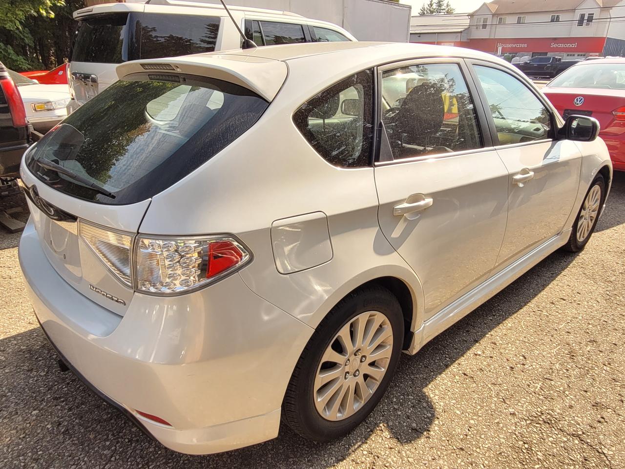 2008 Subaru Impreza 5dr HB Auto 2.5i Sport Clean CarFax Finance Avail. Photo4