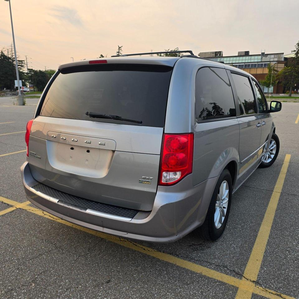 2014 Dodge Grand Caravan SXT - Photo #5