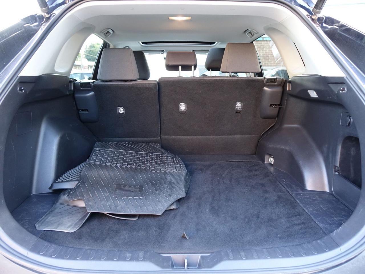 2019 Toyota RAV4 XLE AWD - Photo #7