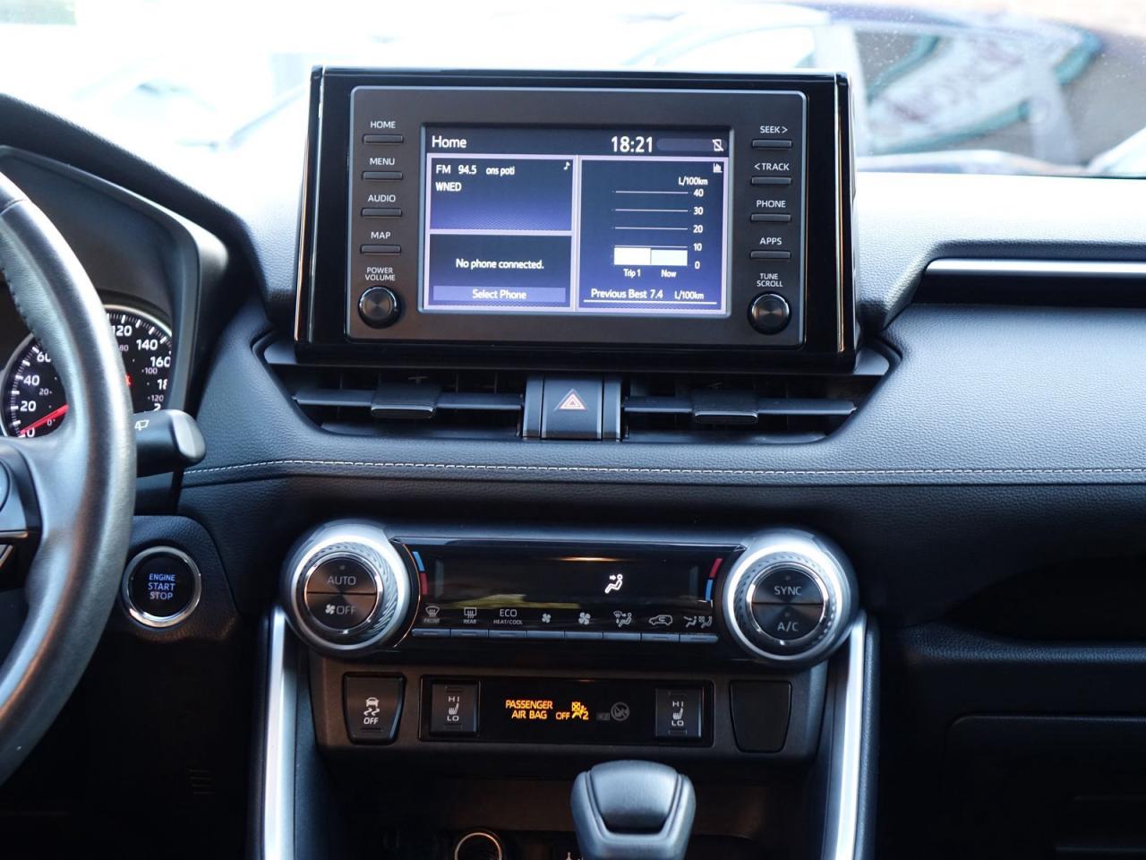 2019 Toyota RAV4 XLE AWD - Photo #15