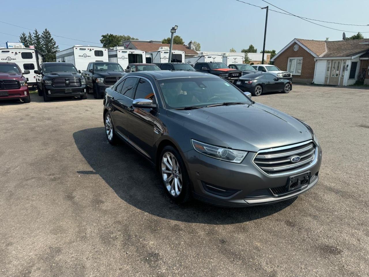 2016 Ford Taurus LIMITED, AWD, LEATHER, NAVI, 2SET WHEELS, CERT - Photo #7