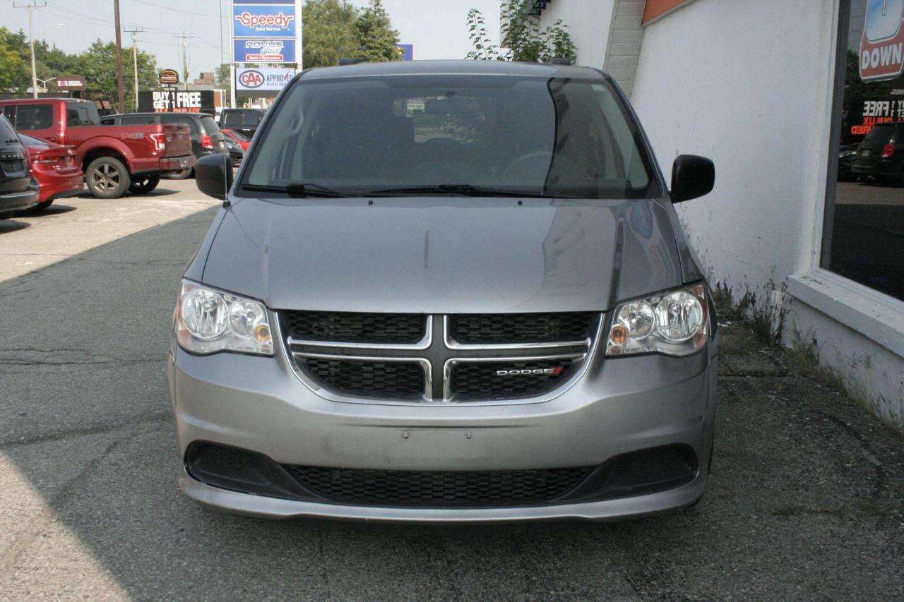 2017 Dodge Grand Caravan SE - Photo #3