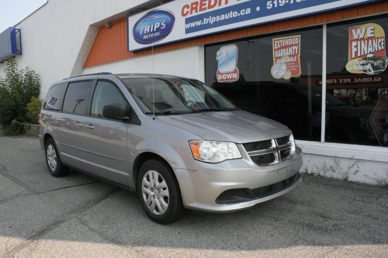 2017 Dodge Grand Caravan SE - Photo #4