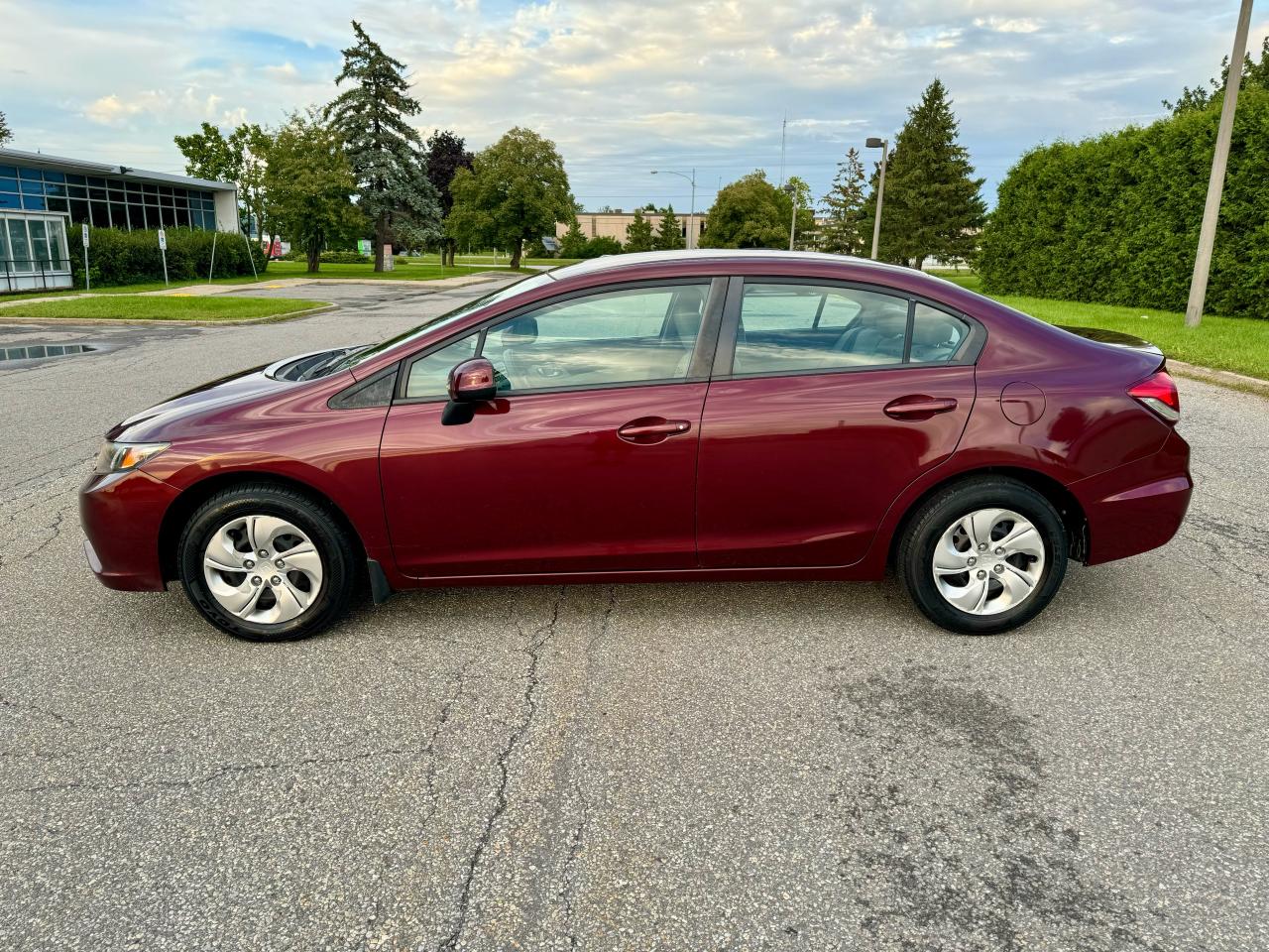 2013 Honda Civic LX - Ontario Safety Certificate - Photo #4