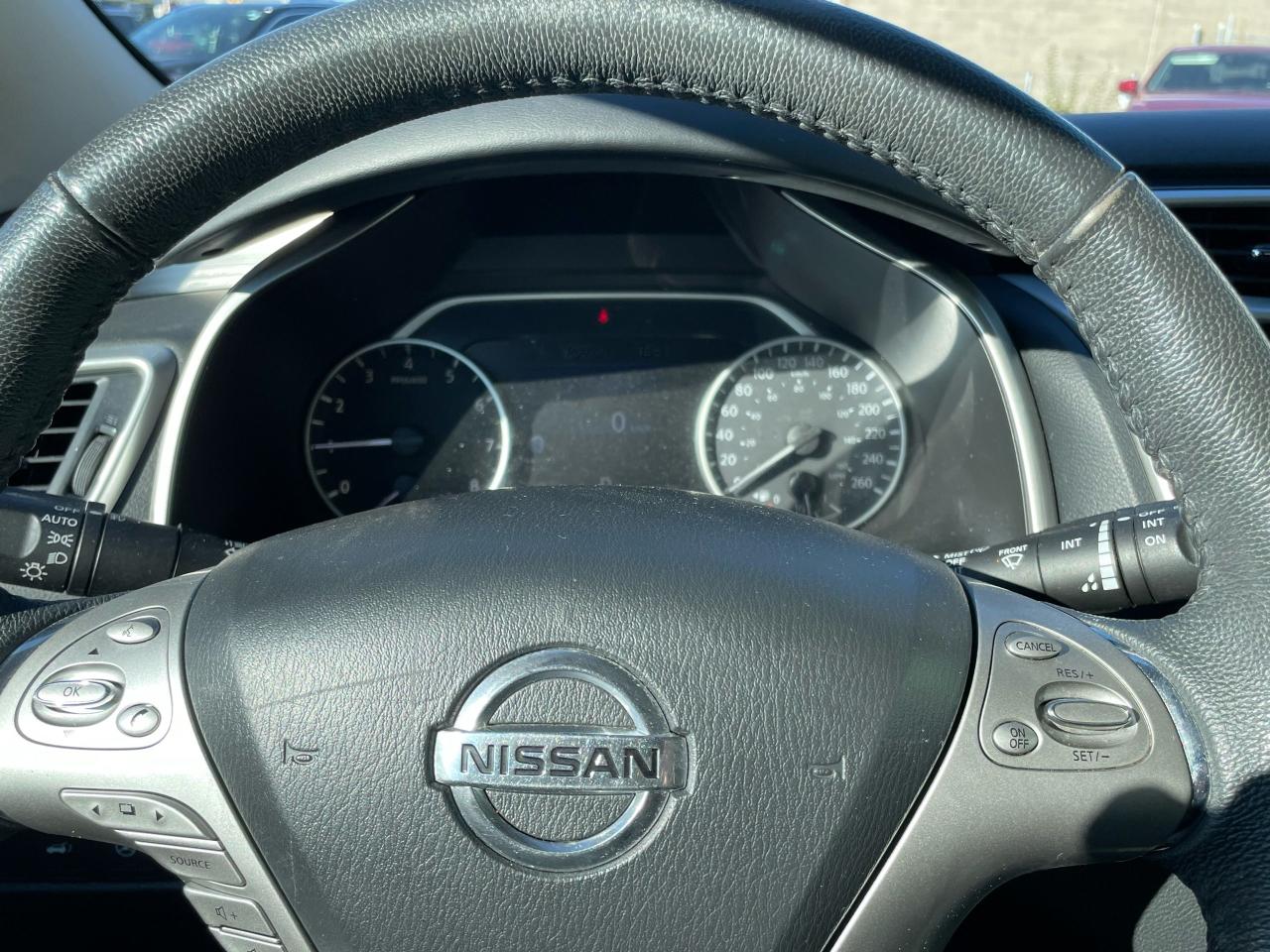 2015 Nissan Murano SV - Photo #10