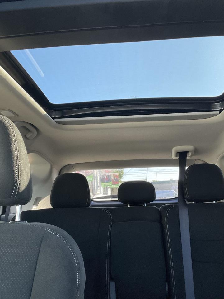 2015 Nissan Murano SV - Photo #16
