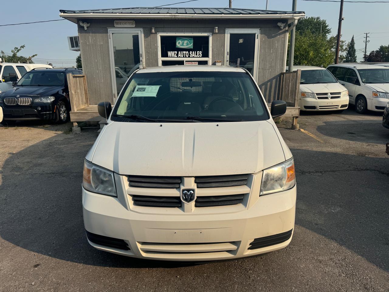 2010 Dodge Grand Caravan C/V Photo2