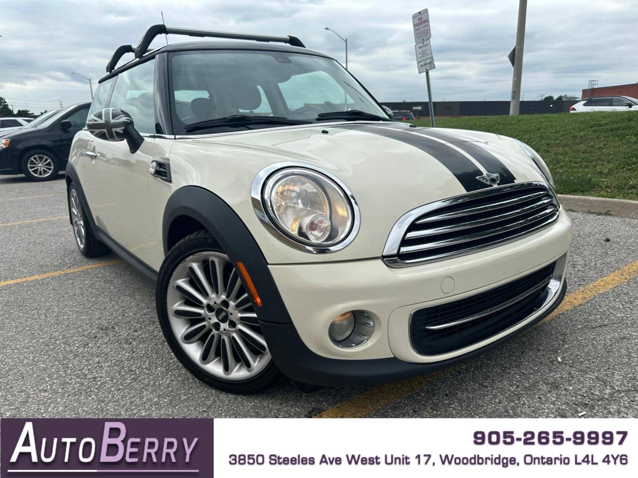 Used 2012 MINI Cooper Hardtop 2dr Cpe Classic for sale in Woodbridge, ON