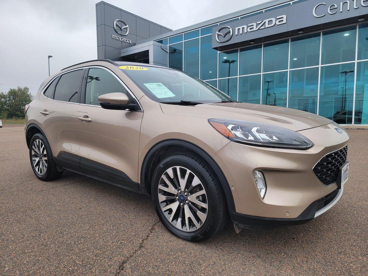 Used 2020 Ford Escape TITANIUM HYBRID AWD for sale in Charlottetown, PE