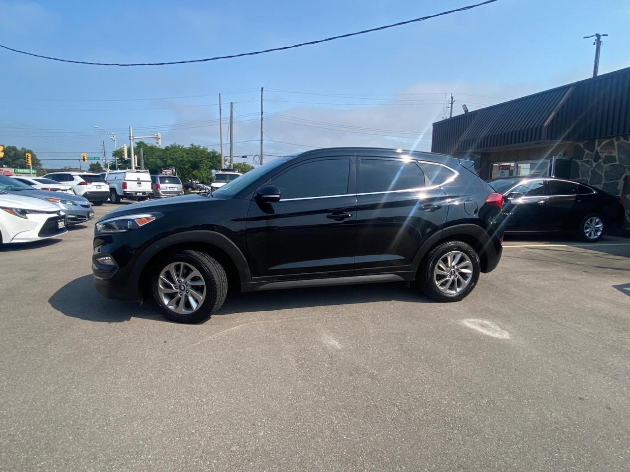 2016 Hyundai Tucson AUTO AWD NAVIGATION BLUETOOH BACK UP CAMERA - Photo #2