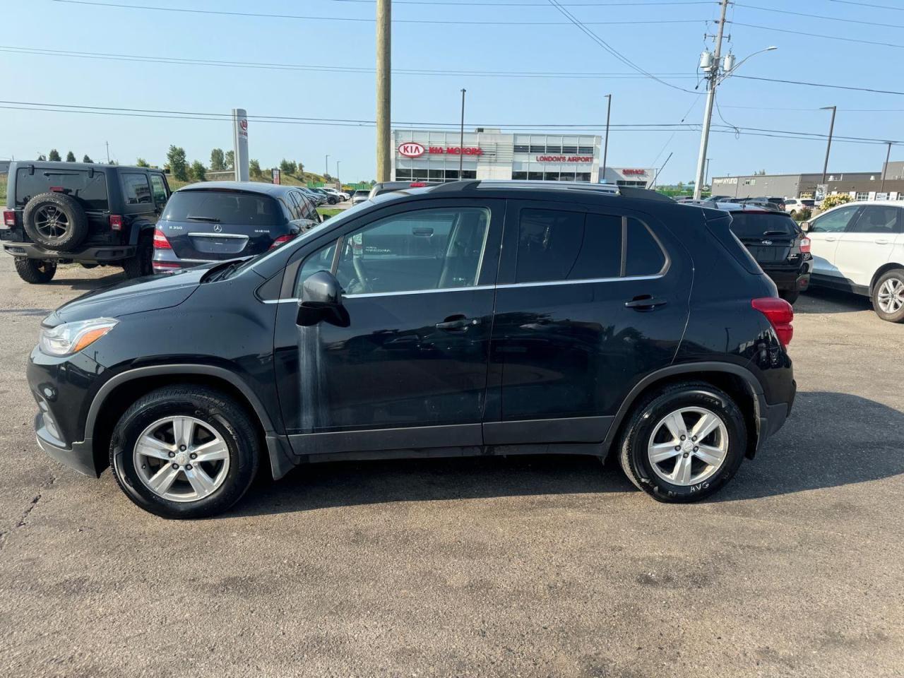 2017 Chevrolet Trax LT, AWD, ALLOYS, AUTO, 4 CYLINDER, 156KMS, CERT - Photo #2