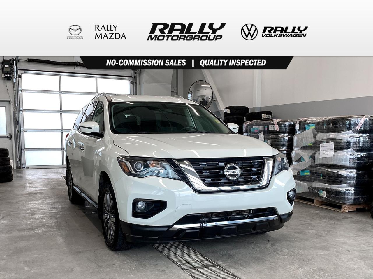 Used 2018 Nissan Pathfinder  for sale in Prince Albert, SK