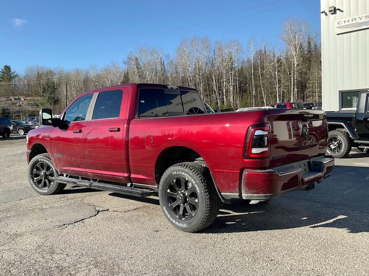 2024 RAM 2500 Big Horn Photo3