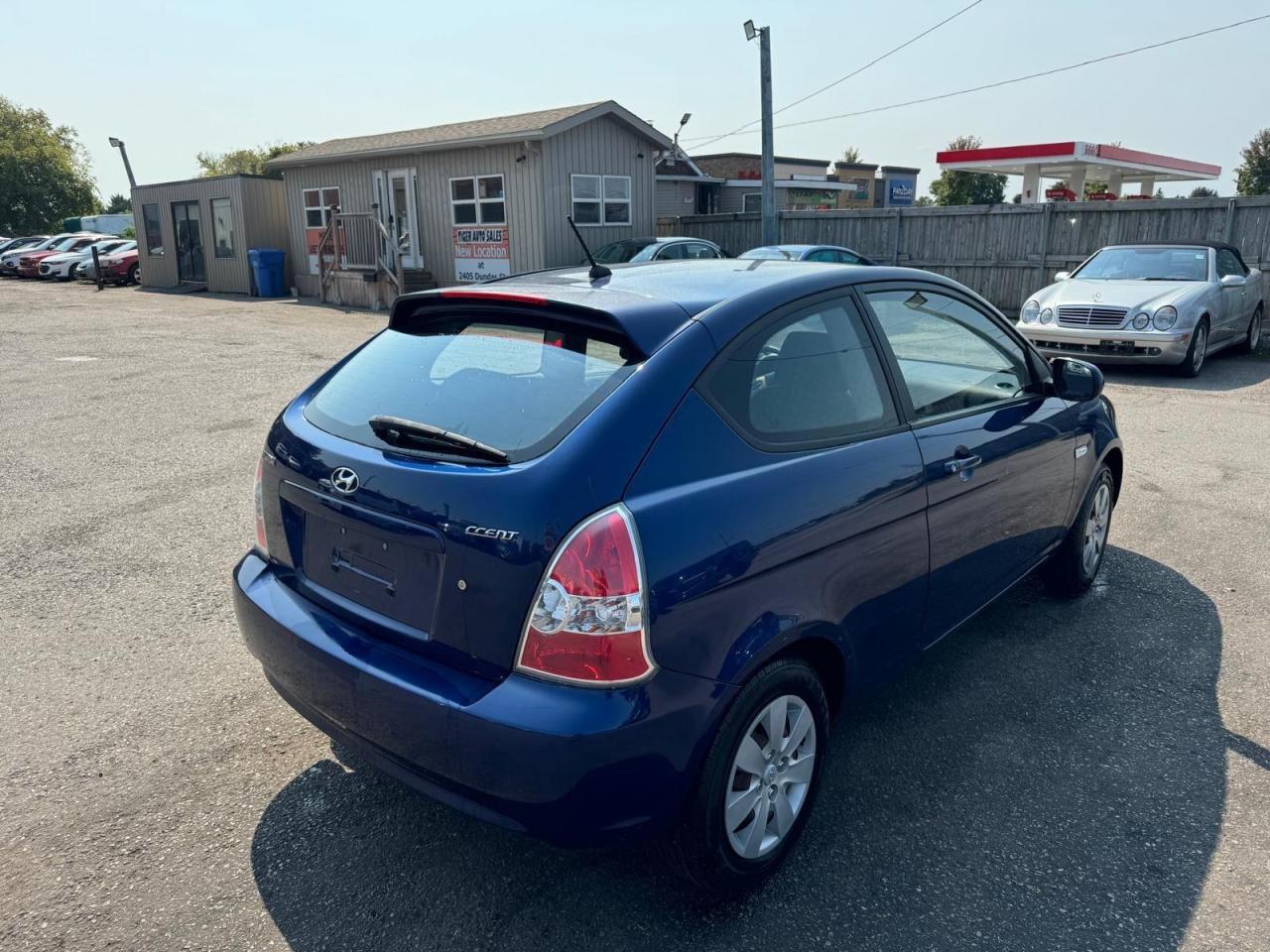 2010 Hyundai Accent GL, HATCHBACK, AUTO, ONLY 51,000KMS, CERTIFIED - Photo #5