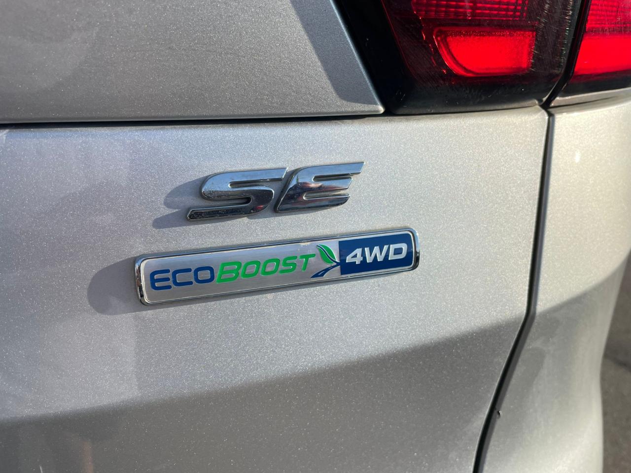 2019 Ford Escape SE 4WD NO ACCIDENT B-TOOTH CAMERA REMOTE START - Photo #34