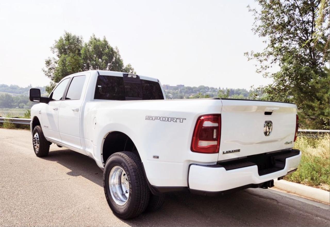 New 2024 RAM 3500 Laramie cabine d'équipe 4x4 caisse de 8 pi for sale in Medicine Hat, AB