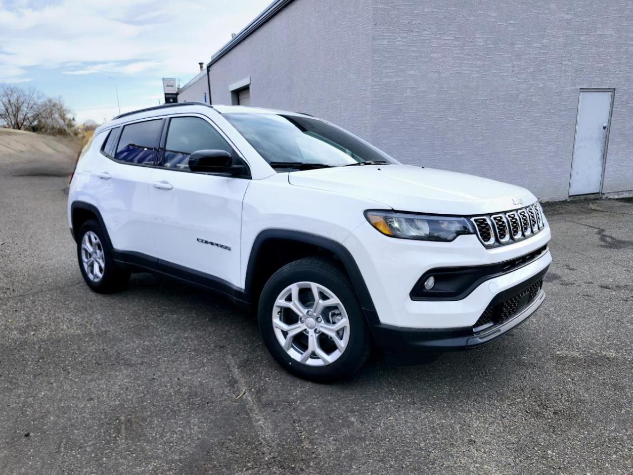 New 2024 Jeep Compass NORTH 4X4 for sale in Medicine Hat, AB