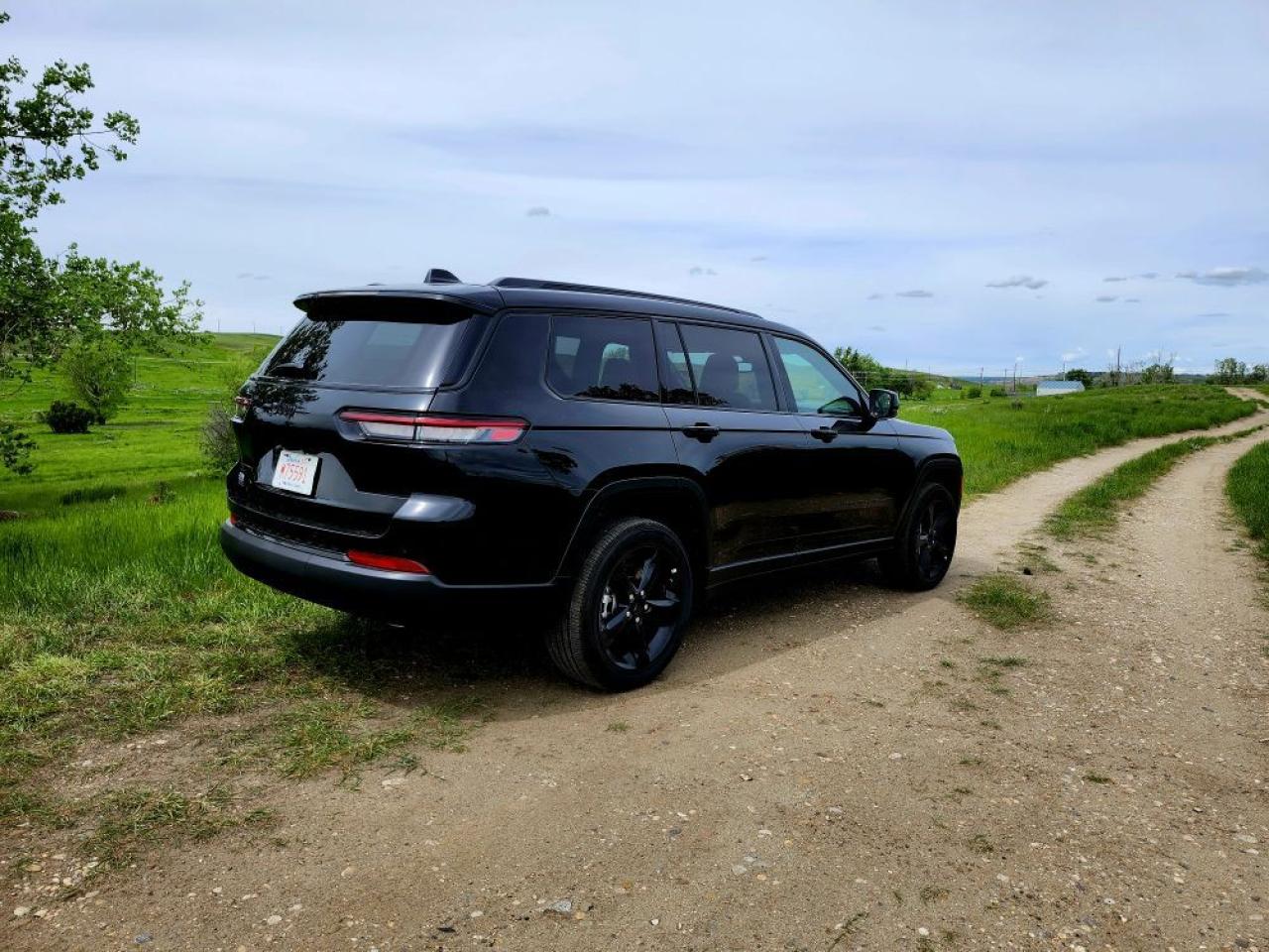 New 2024 Jeep Grand Cherokee L Altitude 4x4 for sale in Medicine Hat, AB