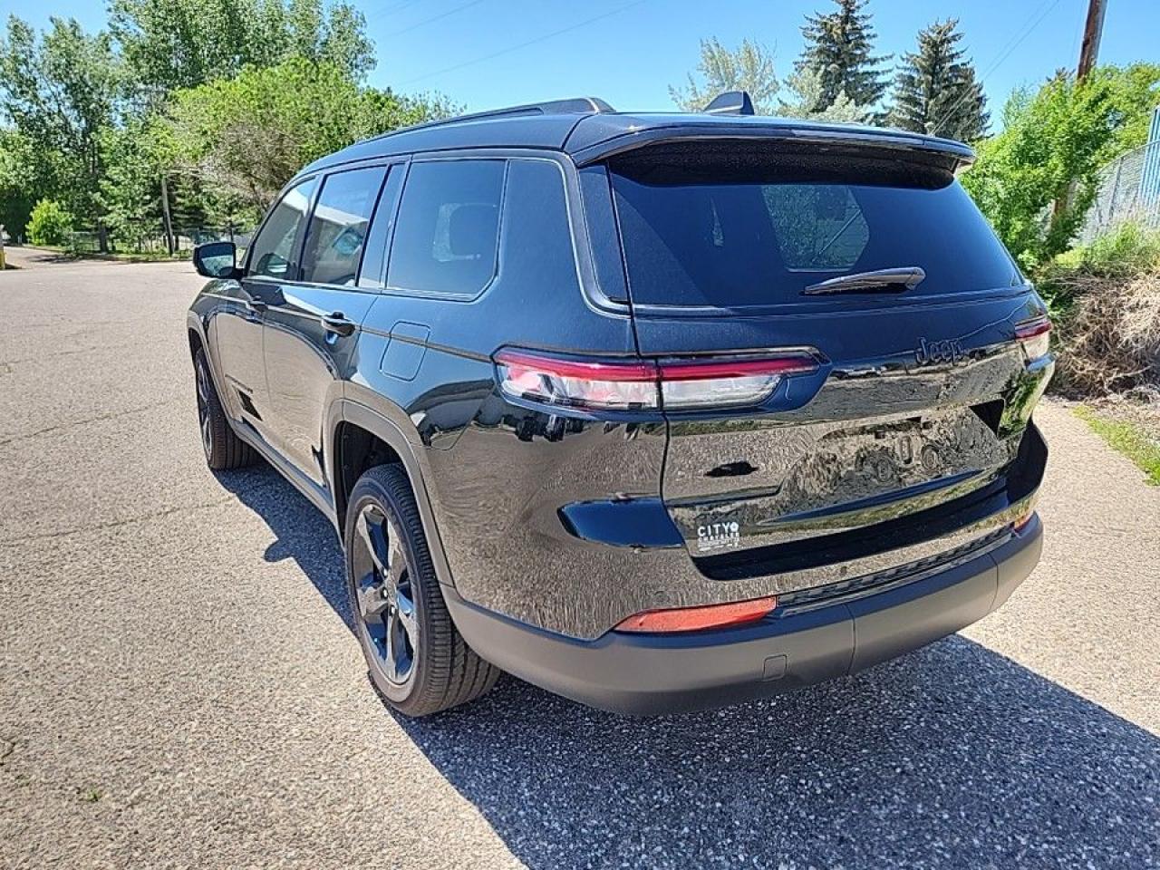 New 2024 Jeep Grand Cherokee L Altitude 4x4 for sale in Medicine Hat, AB