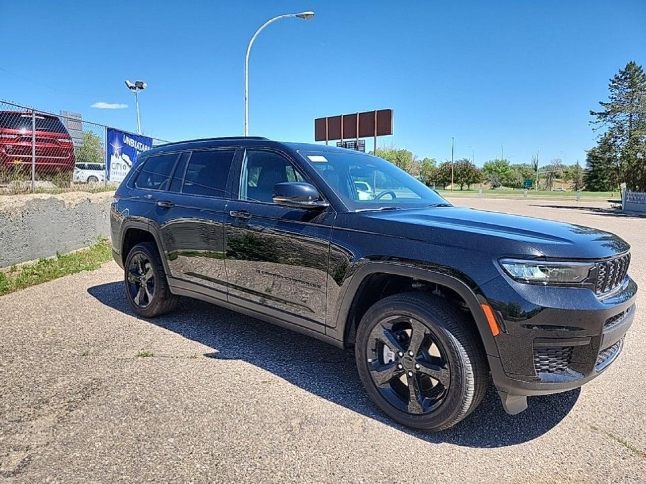 New 2024 Jeep Grand Cherokee L Altitude 4x4 for sale in Medicine Hat, AB