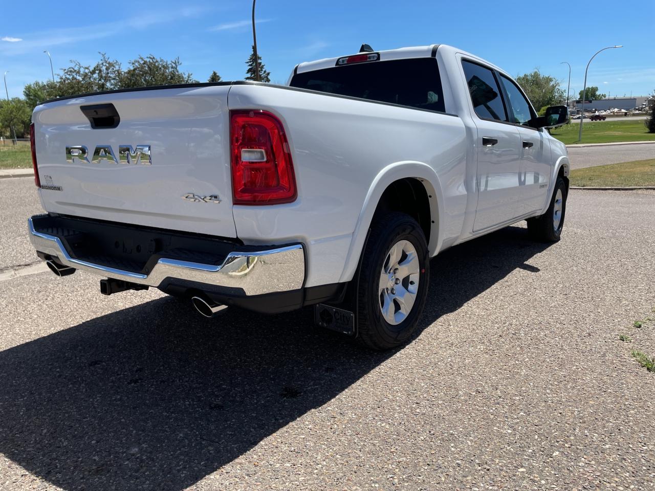 New 2025 RAM 1500 Big Horn cabine d'équipe 4x4 caisse de 6 pi 4 po for sale in Medicine Hat, AB