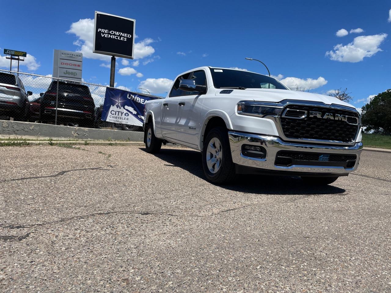 New 2025 RAM 1500 Big Horn cabine d'équipe 4x4 caisse de 6 pi 4 po for sale in Medicine Hat, AB