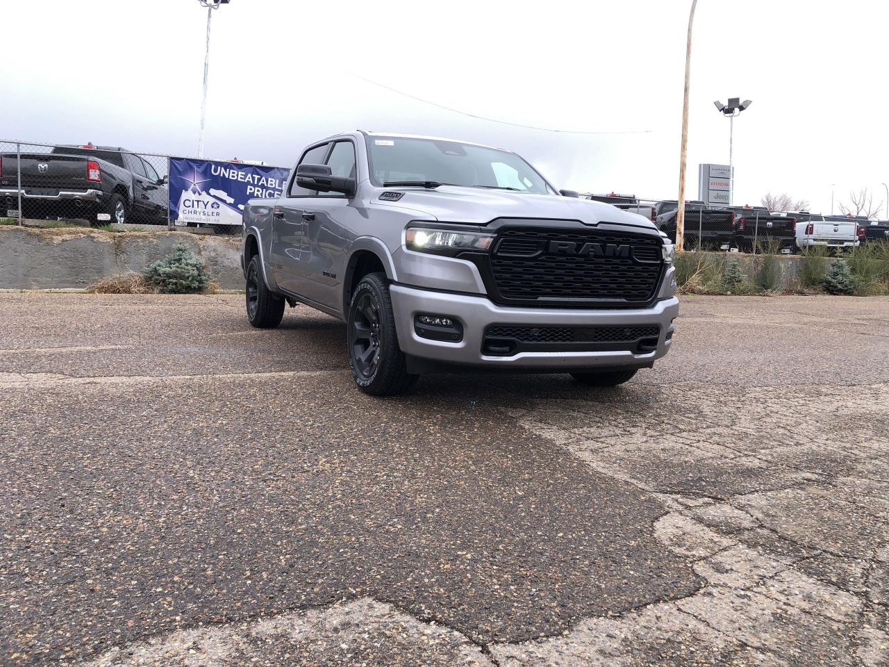 New 2025 RAM 1500 Big Horn cabine d'équipe 4x4 caisse de 5 pi 7 po for sale in Medicine Hat, AB