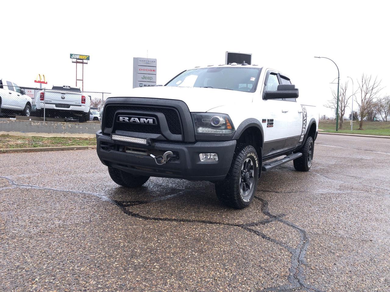 Used 2018 RAM 2500 Power Wagon cabine d'équipe 4x4 caisse de 6 pi 4 p for sale in Medicine Hat, AB