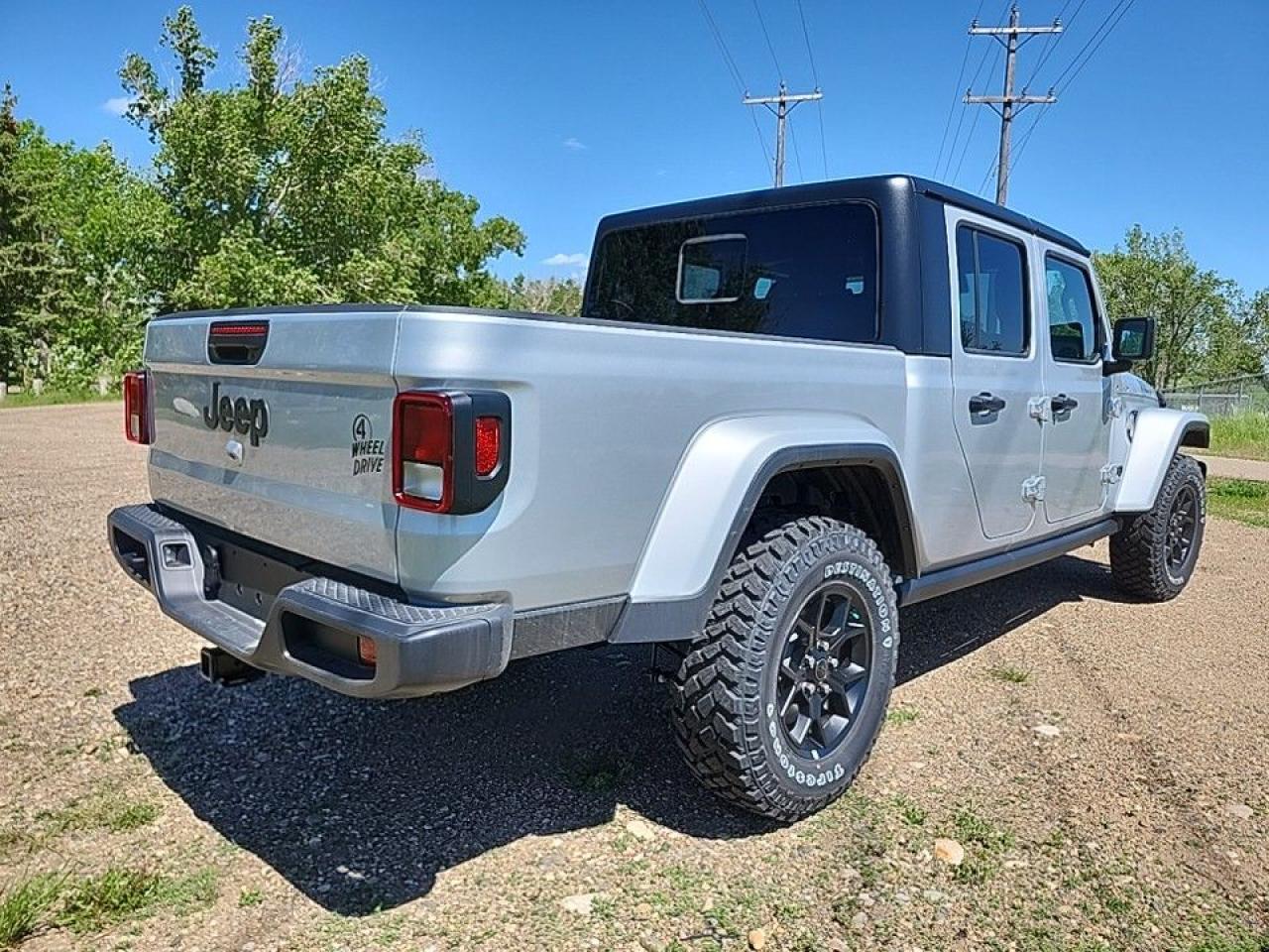 New 2024 Jeep Gladiator Willys 4x4 for sale in Medicine Hat, AB