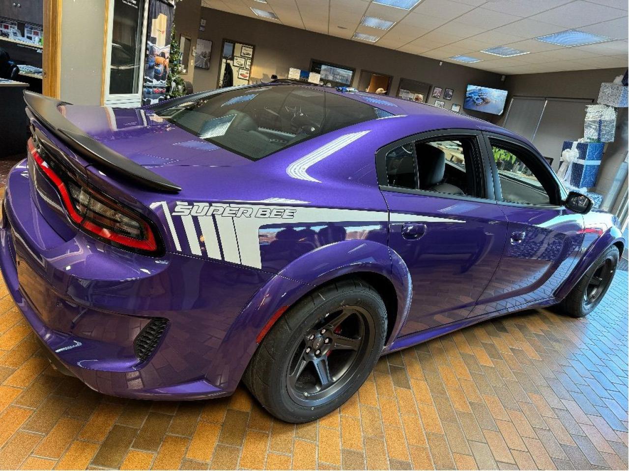 New 2023 Dodge Charger Scat Pack 392 à profil élargi PA for sale in Medicine Hat, AB