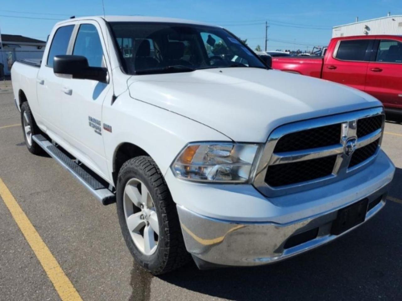 2019 RAM 1500 Classic SLT - CREW * LEATHER*SUNROOF*NAV* - Photo #4