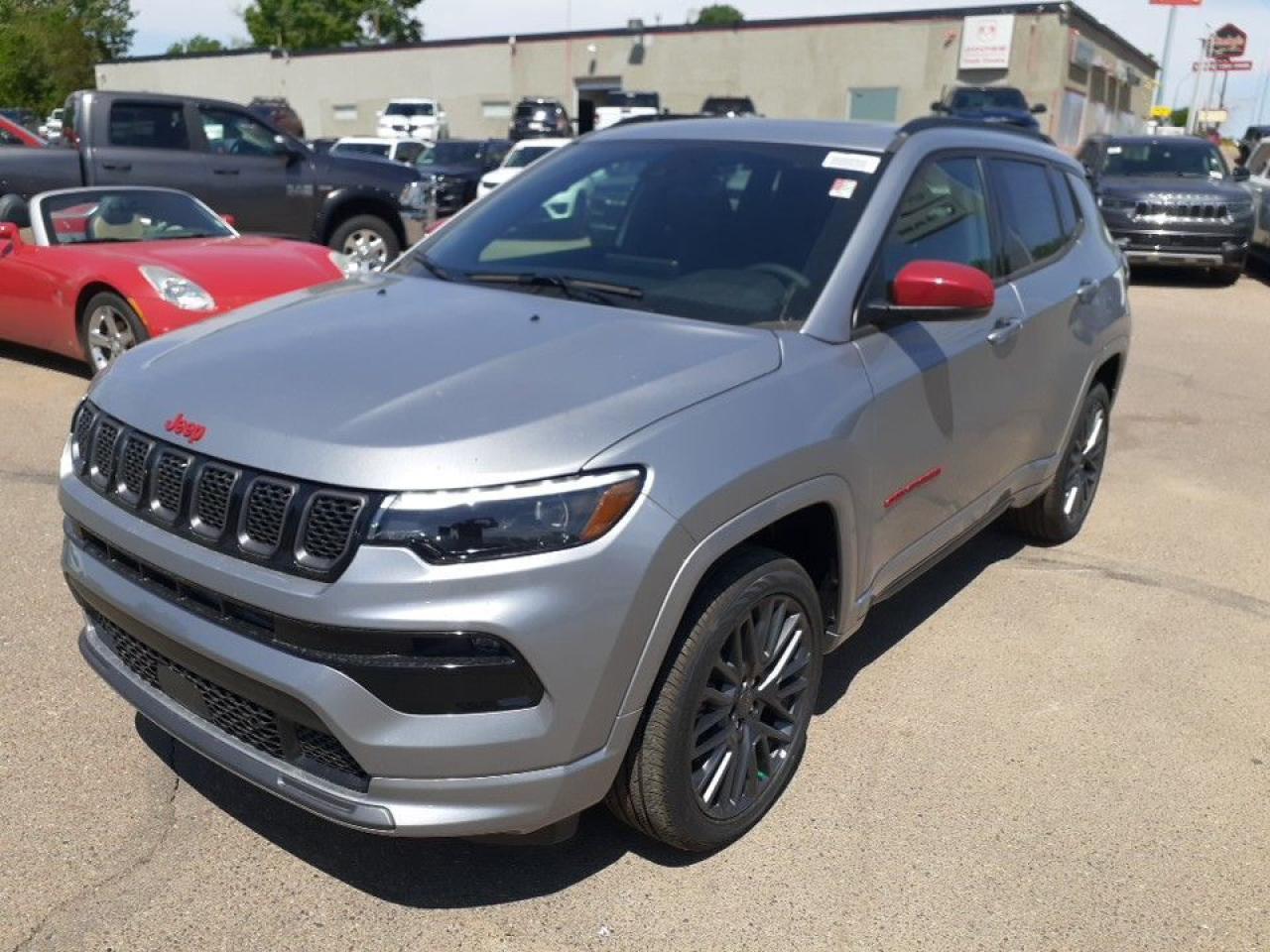 Used 2023 Jeep Compass Edición 4x4 (ROJO) for sale in Medicine Hat, AB