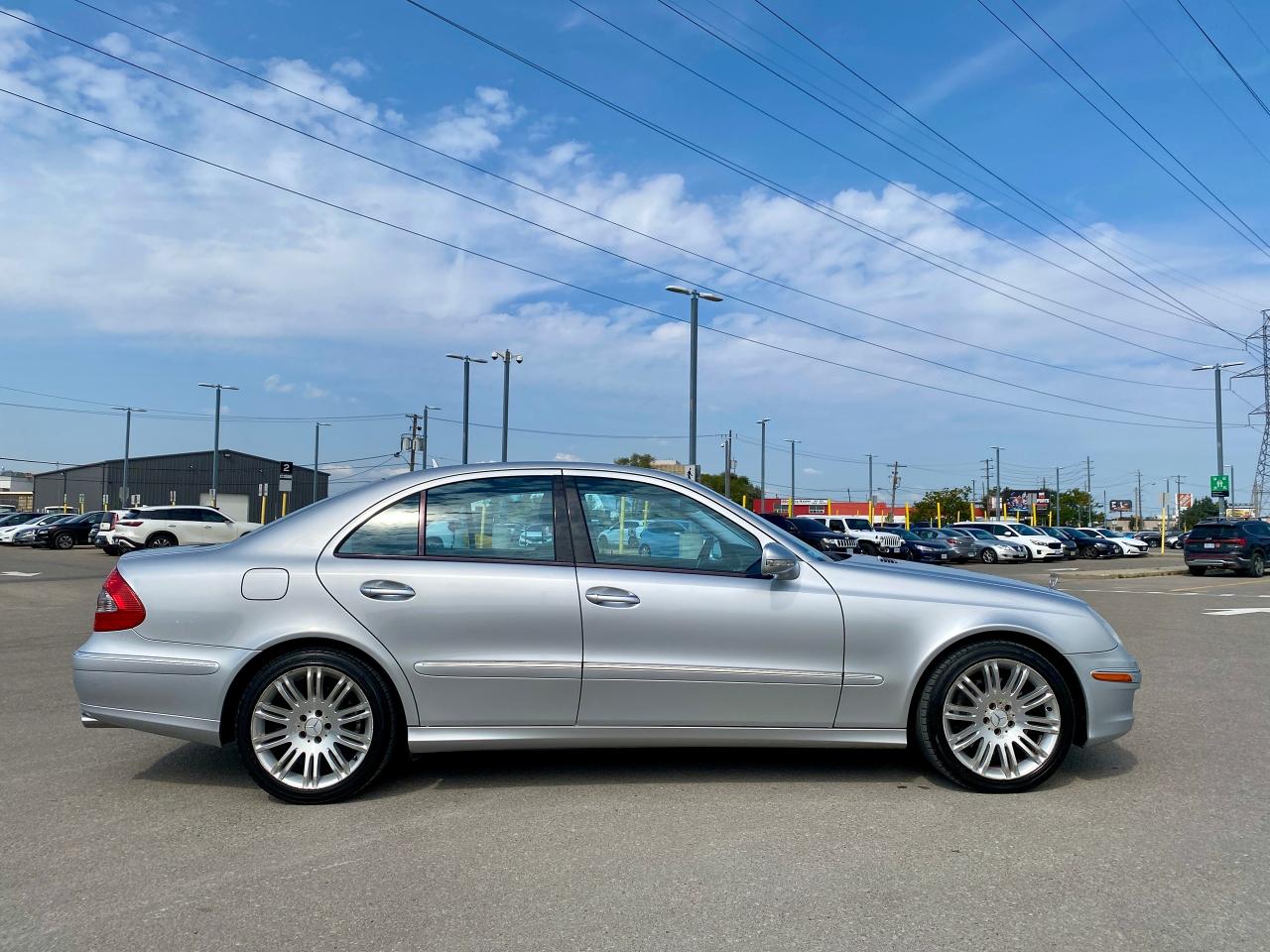 2007 Mercedes-Benz E-Class 4dr Sdn 5.5L 4MATIC*ONE OWNER*RARE* - Photo #5