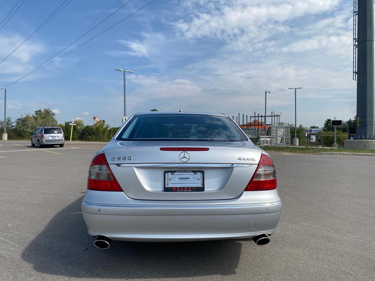 2007 Mercedes-Benz E-Class 4dr Sdn 5.5L 4MATIC*ONE OWNER*RARE* - Photo #8