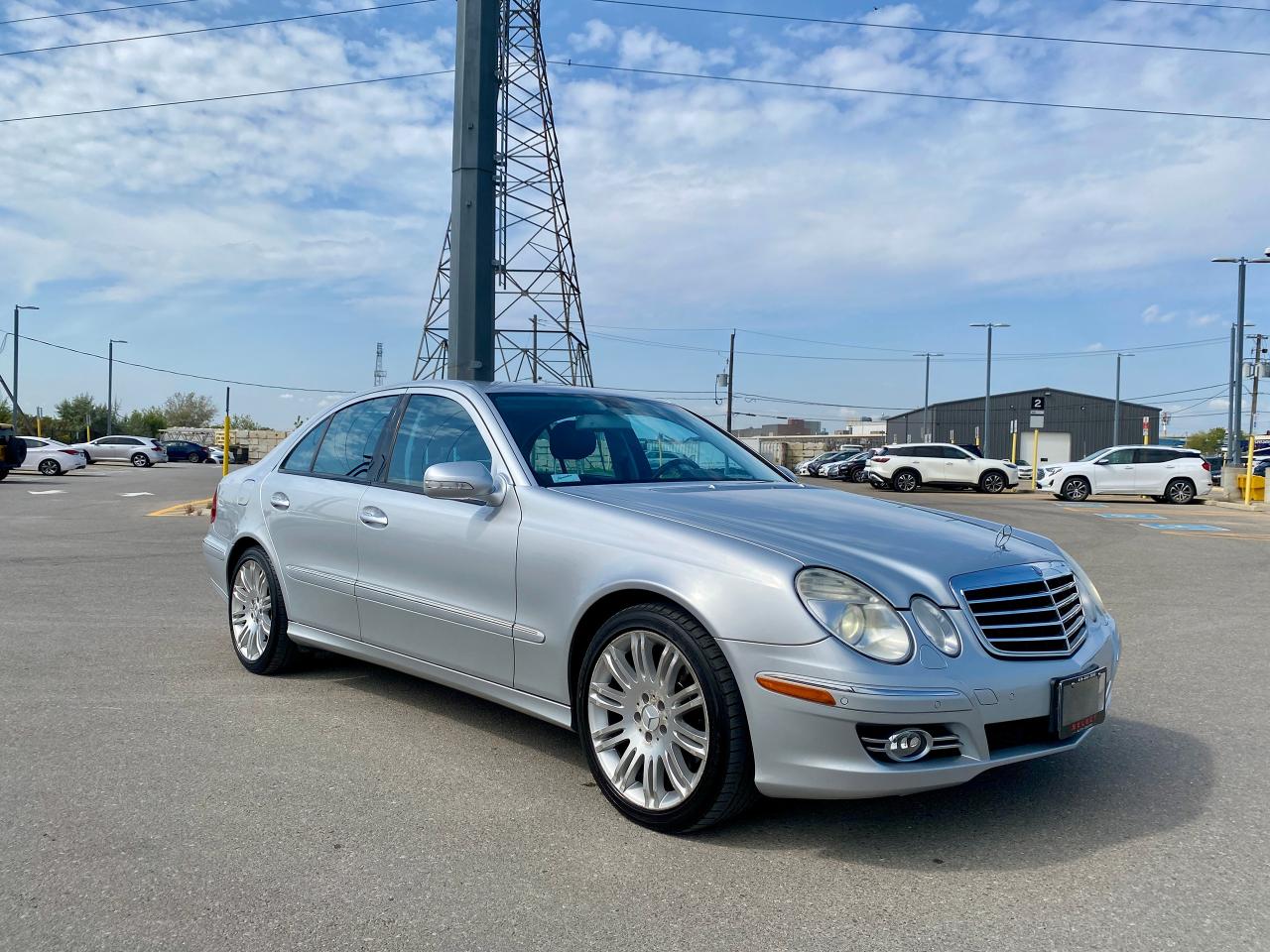 2007 Mercedes-Benz E-Class 4dr Sdn 5.5L 4MATIC*ONE OWNER*RARE* - Photo #4