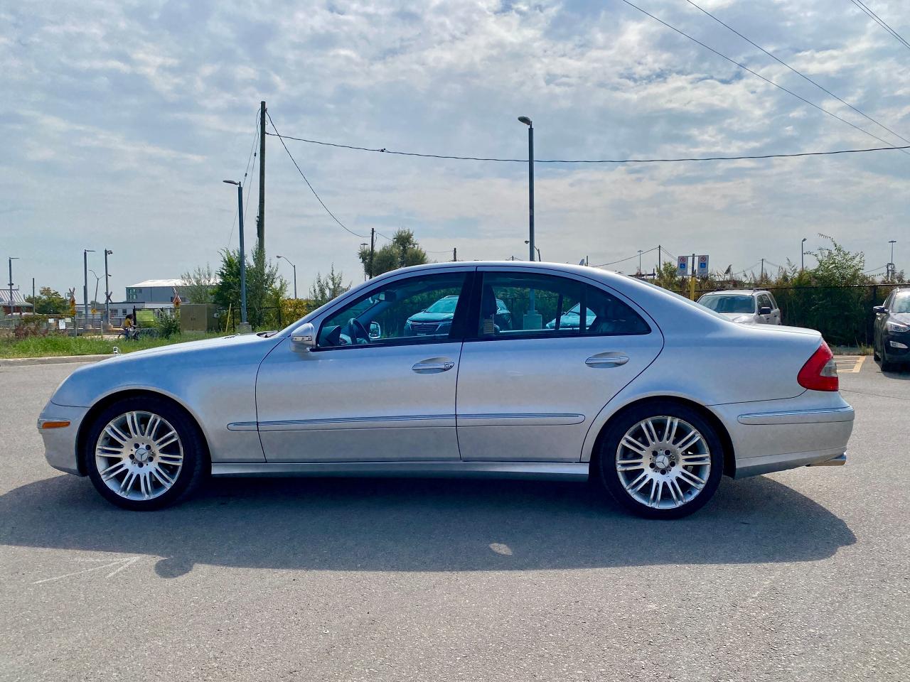 2007 Mercedes-Benz E-Class 4dr Sdn 5.5L 4MATIC*ONE OWNER*RARE* - Photo #7